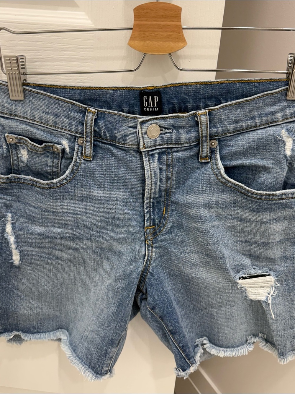GAP Mid Rise 5" Denim Shorts with Distressed Detail